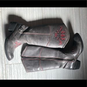 Born Leather Boots